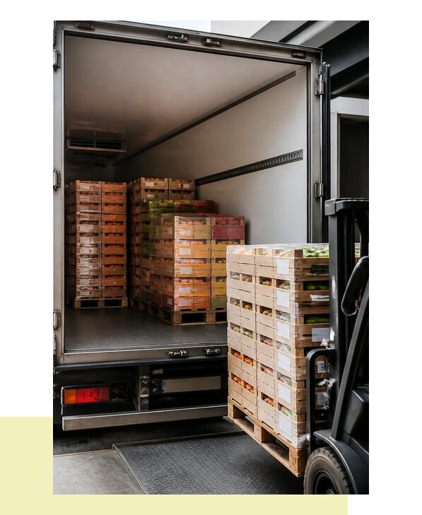Перевозка сельхозпродукции на паллетах с доставкой в Елизово